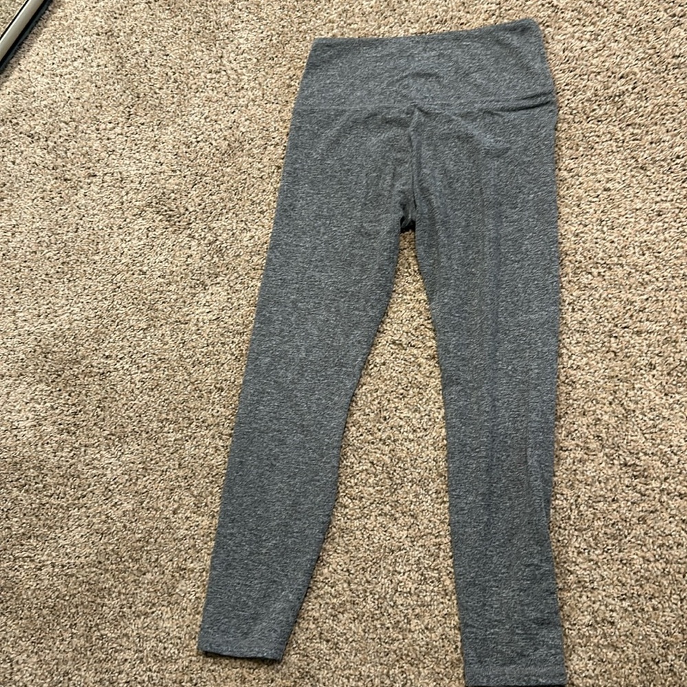 Grey leggings